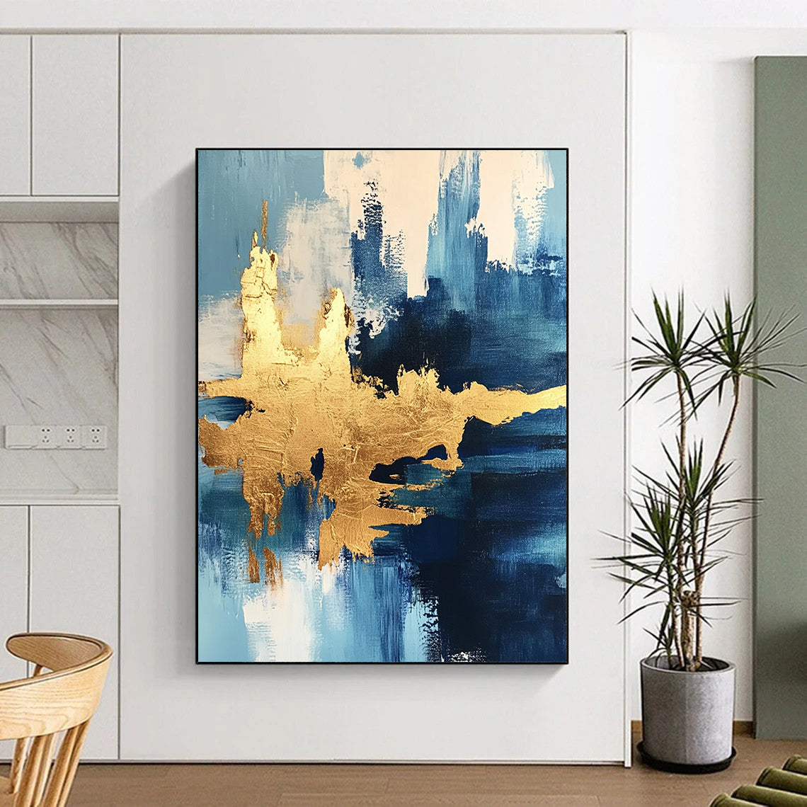 Contemporary abstract painting featuring ocean themes and textured gold foil accents for a luxurious artistic expression. DLZ0343